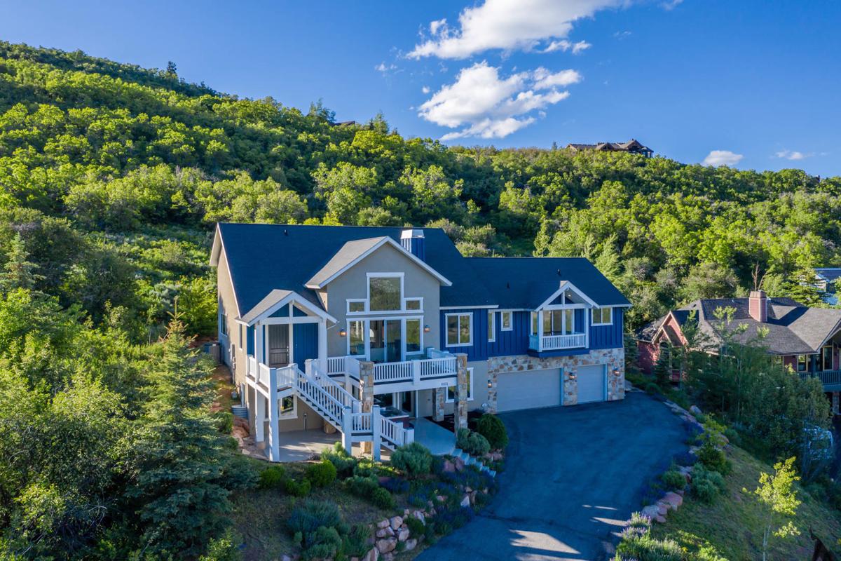 MOUNTAIN CONTEMPORARY LUXURY IN JEREMY RANCH Utah Luxury Homes