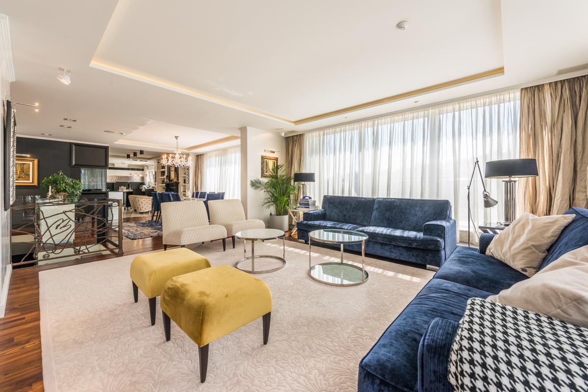 EXCLUSIVE PENTHOUSE FOR SALE WITH BREATHTAKING VIEWS