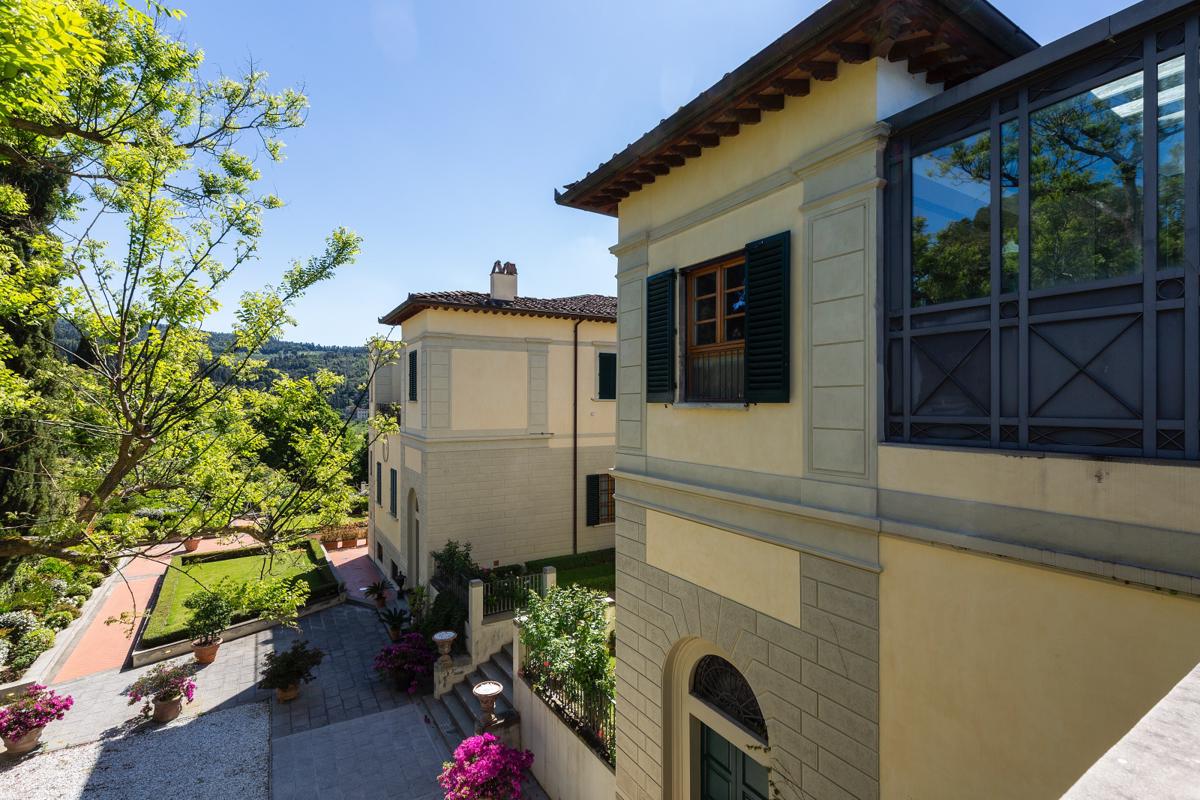 BEAUTIFUL AND LUXURY APARTMENT IN FIESOLE Italy Luxury Homes