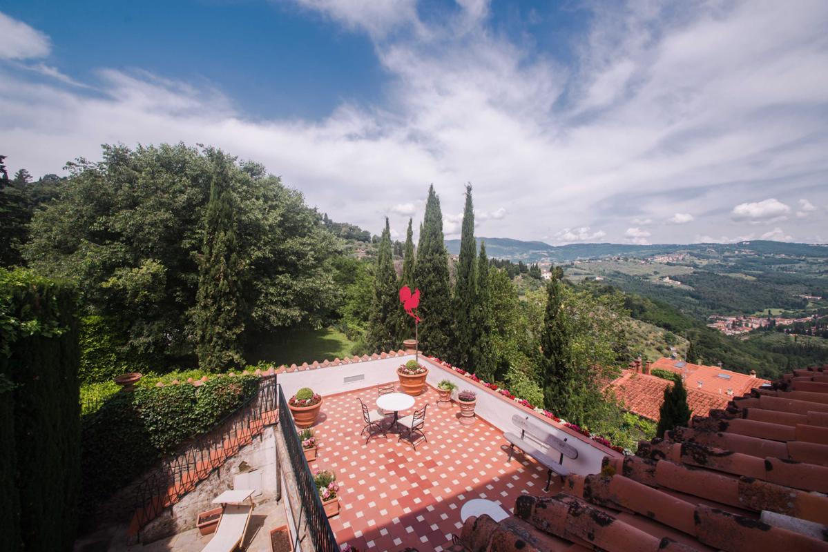 BEAUTIFUL VILLA WITH GARDEN IN FIESOLE Italy Luxury Homes Mansions