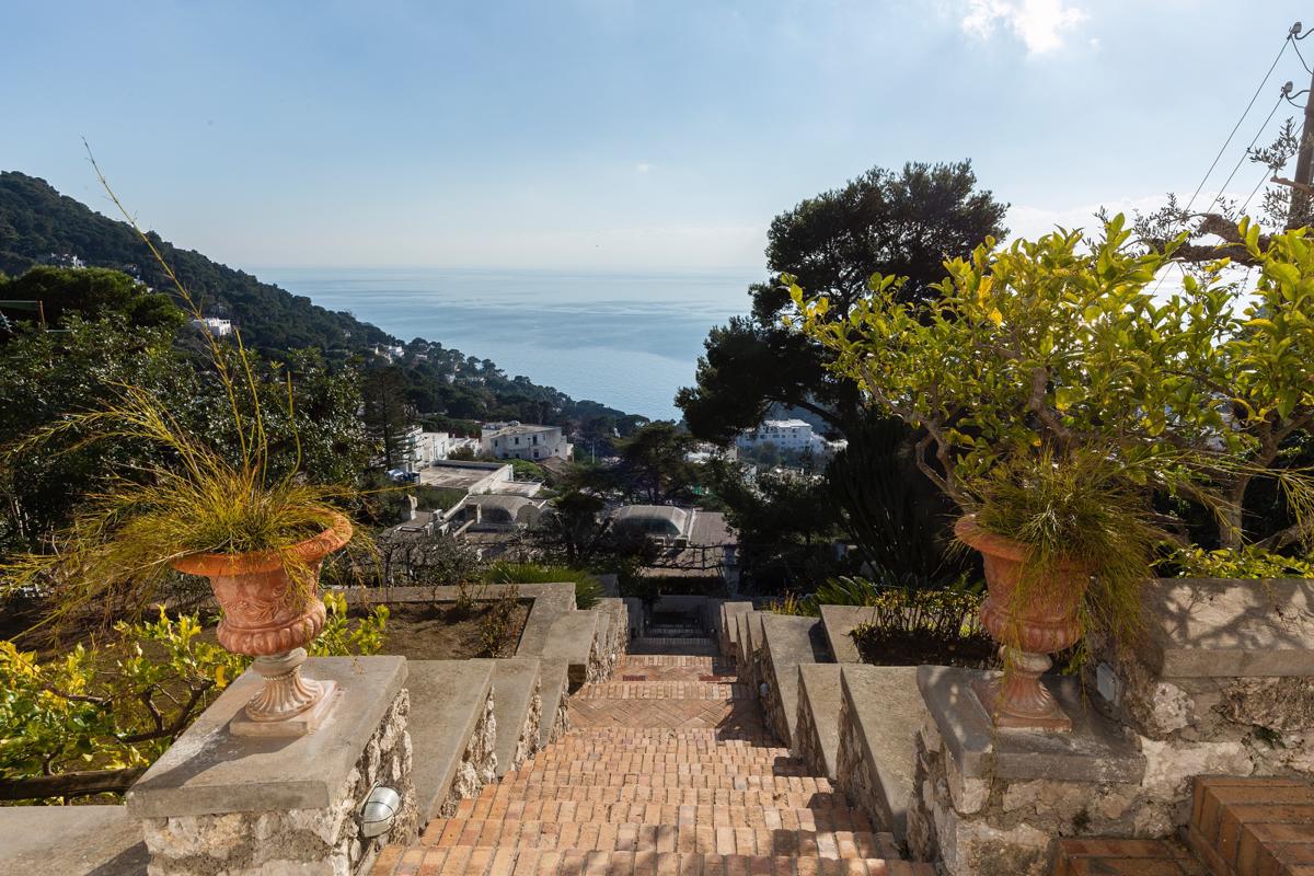 ASTONISHING VILLA IN CAPRI Italy Luxury Homes Mansions For Sale