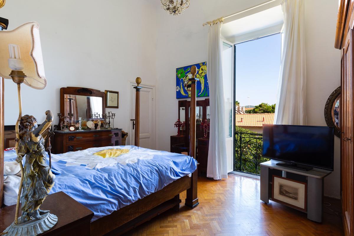 Luxury homes 利沃诺 — 托斯卡纳海边的美丽别墅