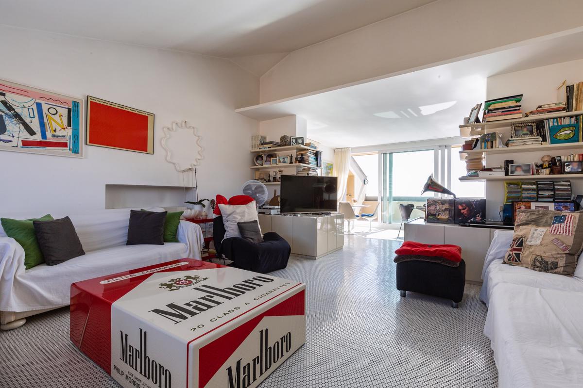 Mansions in 利沃诺 — 托斯卡纳海边的美丽别墅