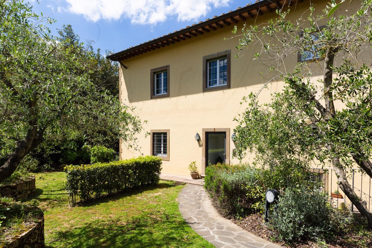 EXCLUSIVE VILLA FOR SALE NEAR FLORENCE Italy Luxury Homes Mansions