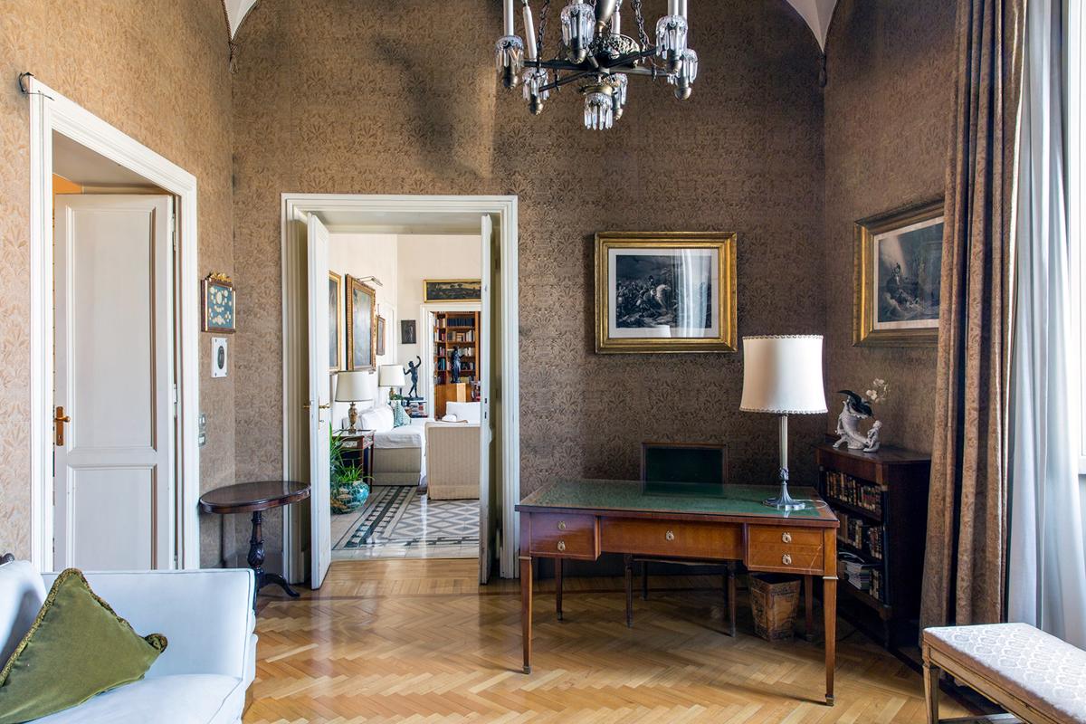 PRESTIGIOUS APARTMENT IN TRASTEVERE ROME Italy Luxury Homes