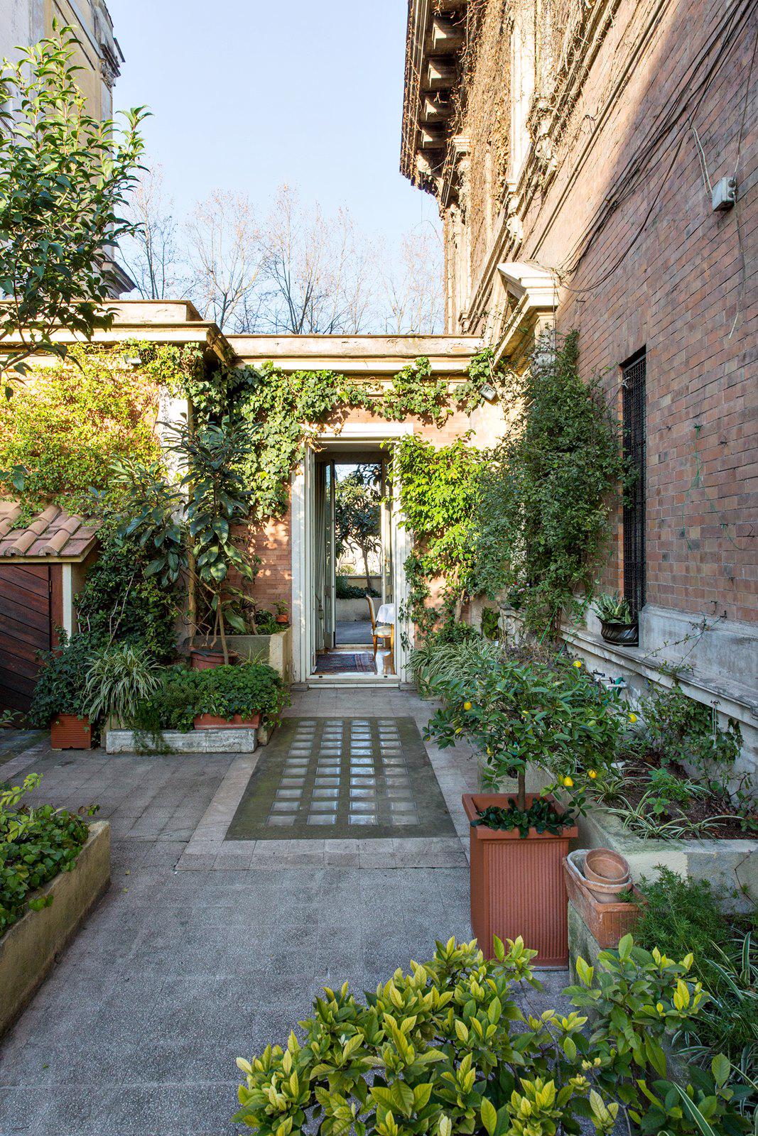 PRESTIGIOUS APARTMENT IN TRASTEVERE ROME Italy Luxury Homes