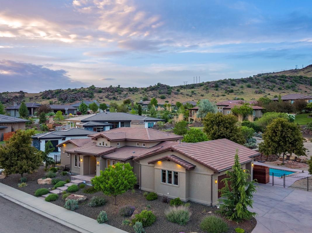 RESORT STYLE LIVING IN THE BOISE FOOTHILLS Idaho Luxury Homes