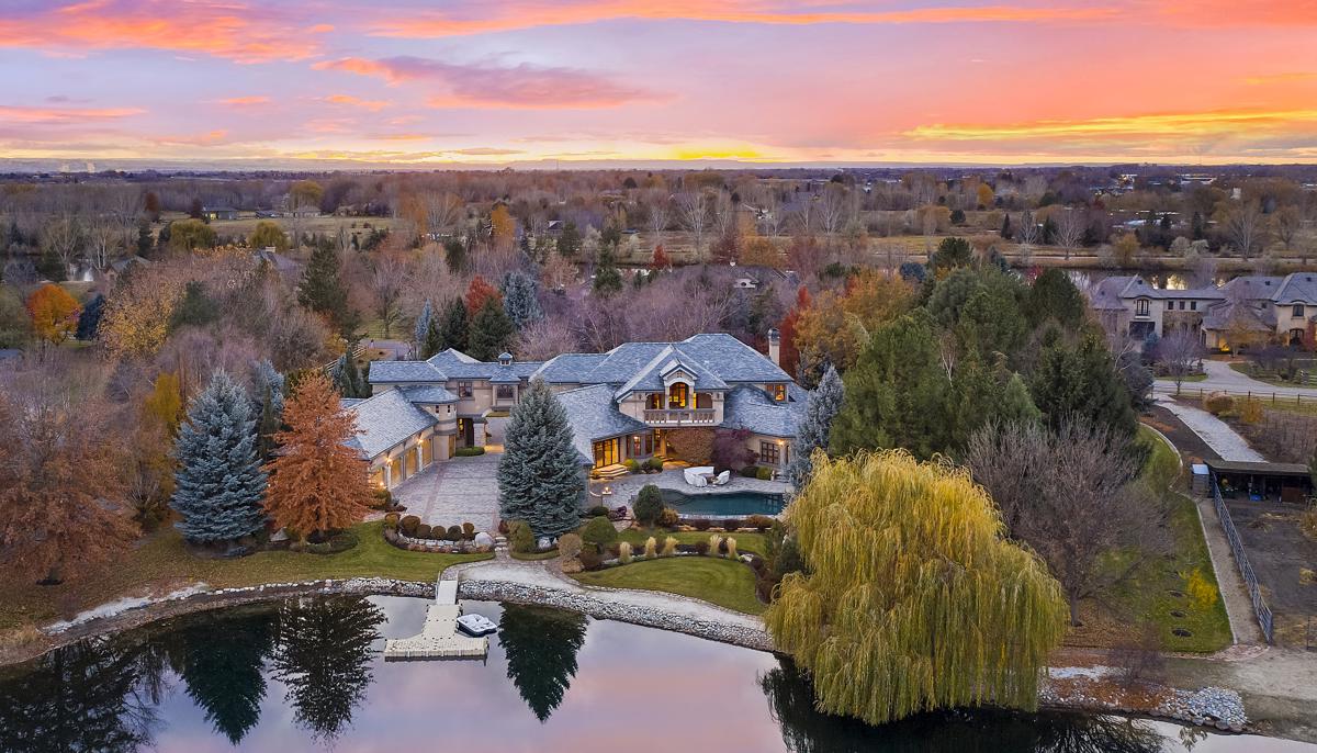 UNPARALLELED WATERFRONT EAGLE ESTATE
