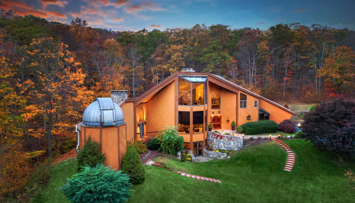 A PEACEFUL OASIS Connecticut Luxury Homes Mansions For Sale