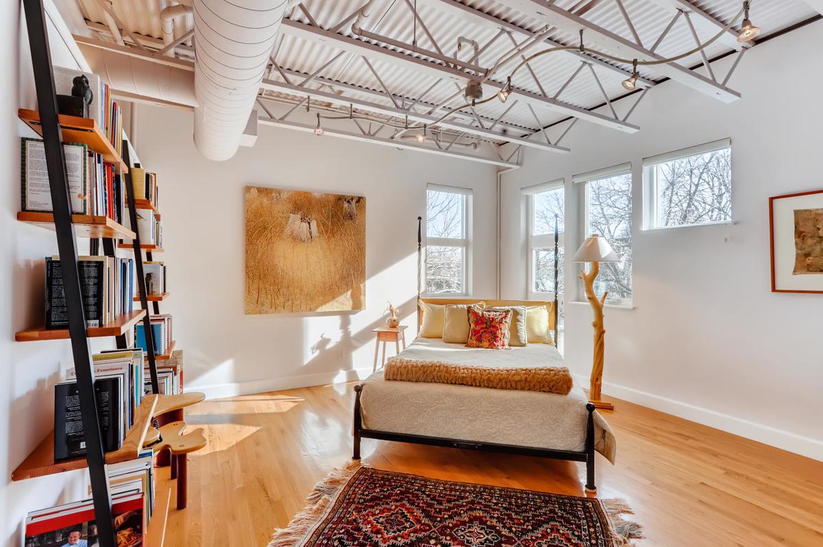 Luxury homes 现代生活在市中心