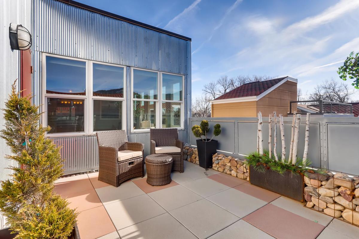 现代生活在市中心 luxury homes