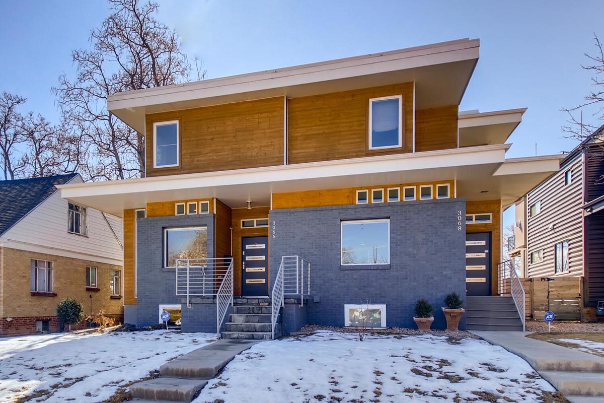 EXQUISITE, TURN KEY, HALF DUPLEX