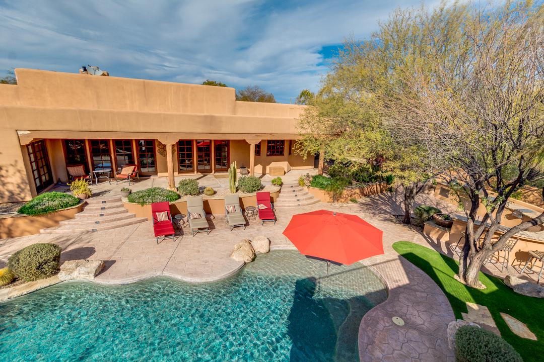 NORTH SCOTTSDALE HOME WITH SEPARATE 1,000 SQ. FT. GUEST HOUSE Arizona