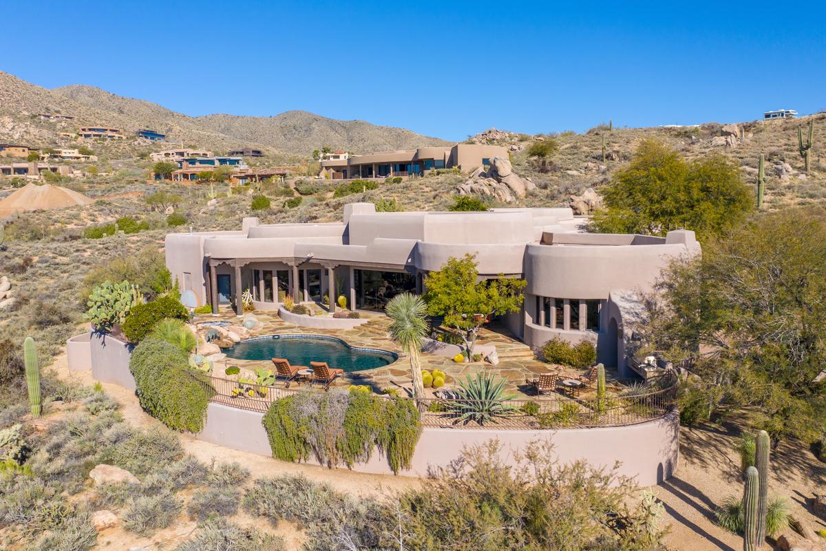 PANORAMIC VIEWS IN DESERT MOUNTAIN Arizona Luxury Homes Mansions For Sale Luxury Portfolio