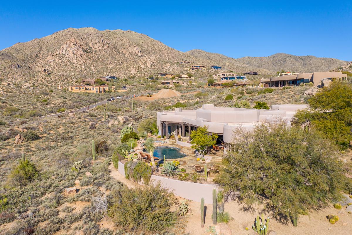 PANORAMIC VIEWS IN DESERT MOUNTAIN Arizona Luxury Homes Mansions