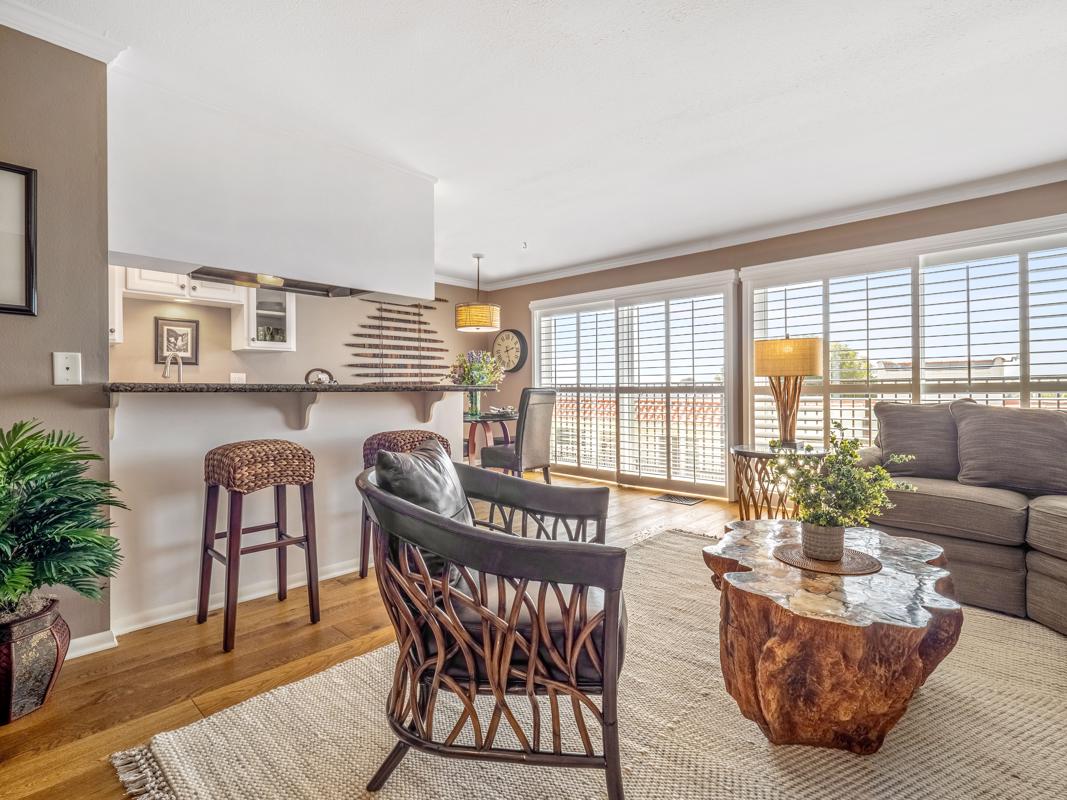 RENOVATED LUXURY PENTHOUSE CONDO WITH OCEAN VIEWS
