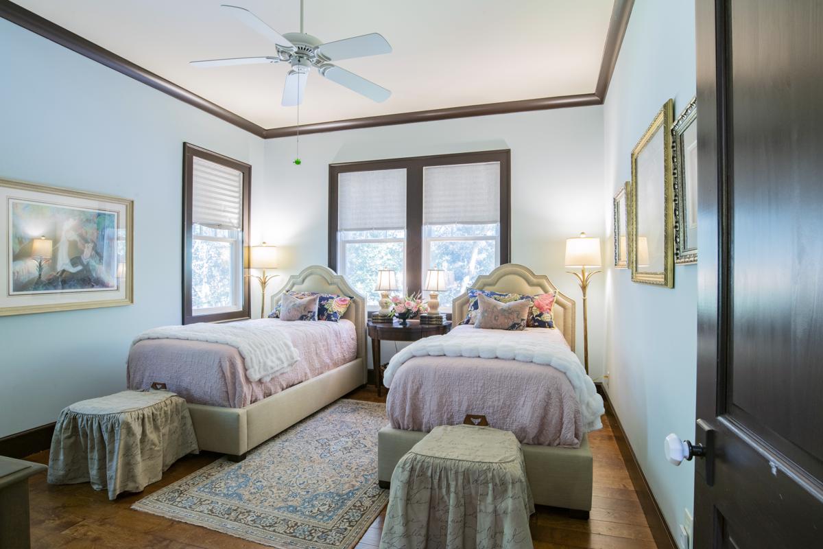 Mansions in 门控海滨庄园