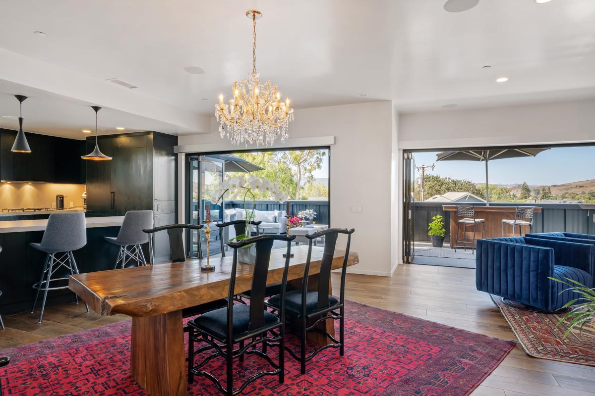 RARE LUXURY LOFT