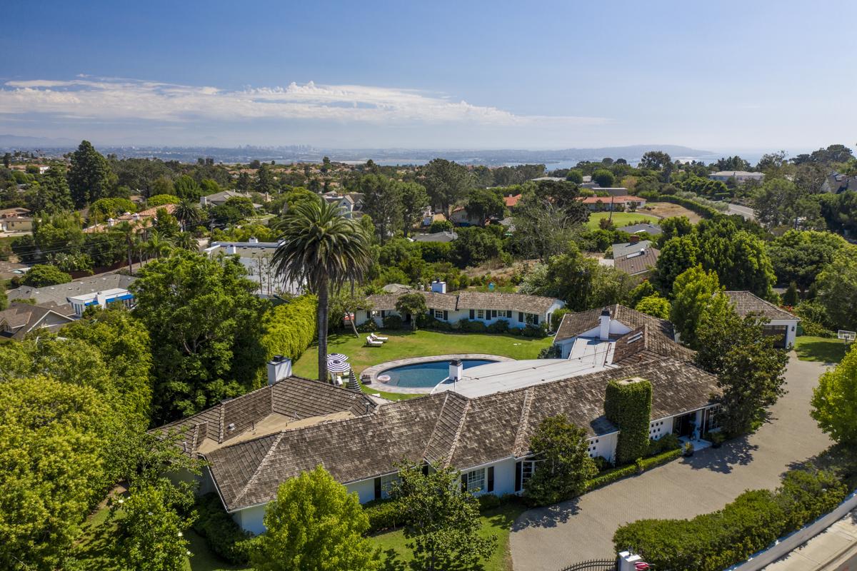 OLDE LA JOLLA SINGLE-LEVEL ESTATE