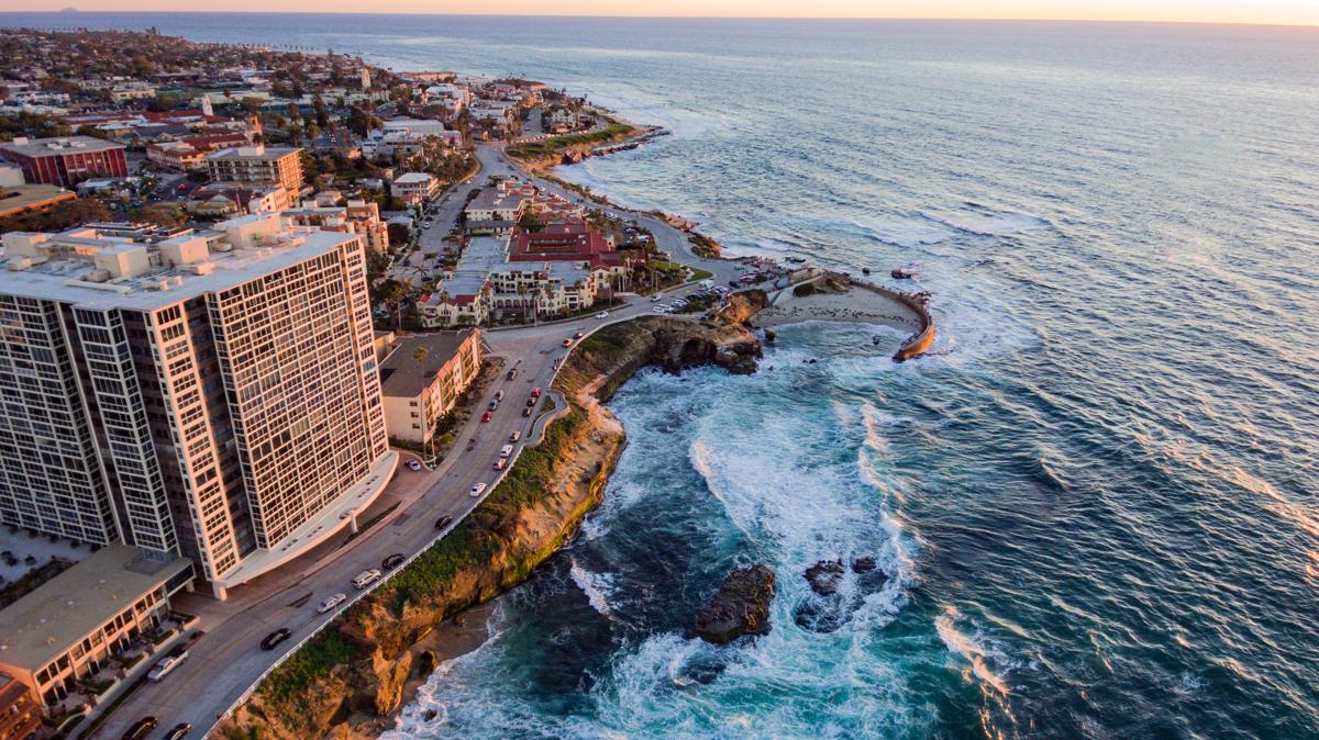 OCEANFRONT CONCIERGE CONDO