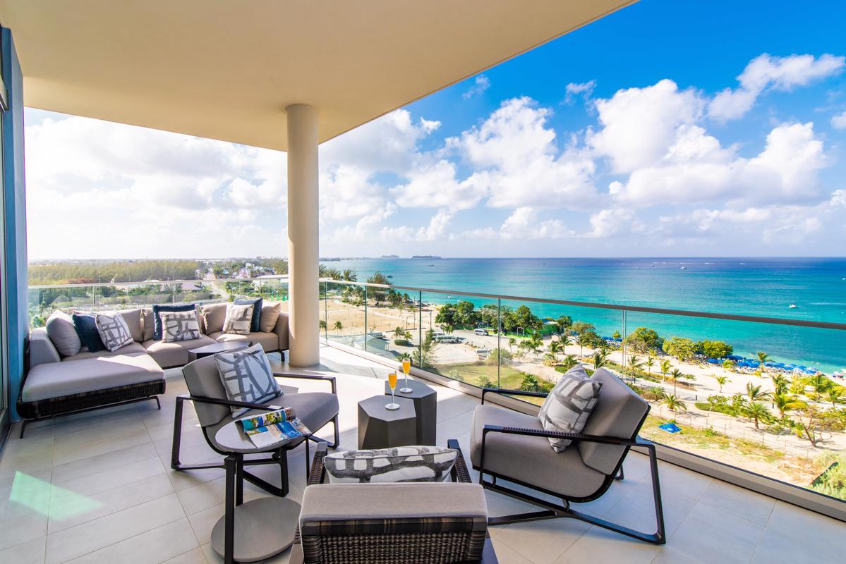 Cayman Islands Luxury Homes and Cayman Islands Luxury Real Estate