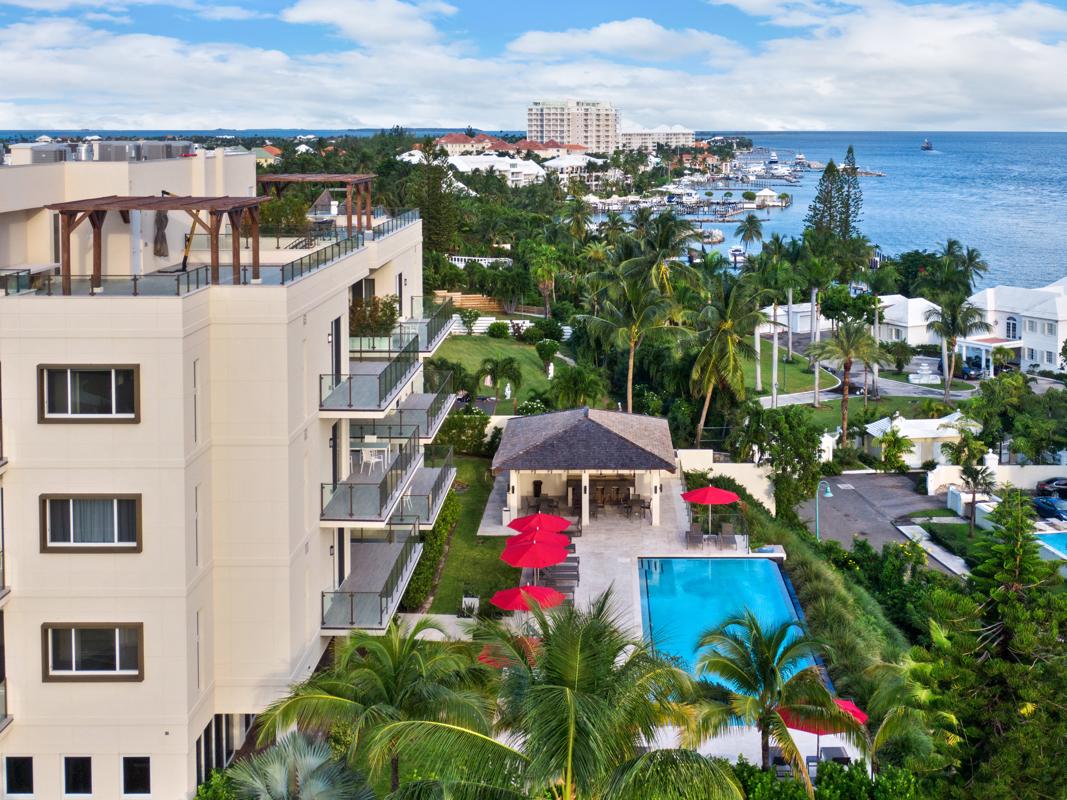 LUXURY LIVING AT THIRTY SIX