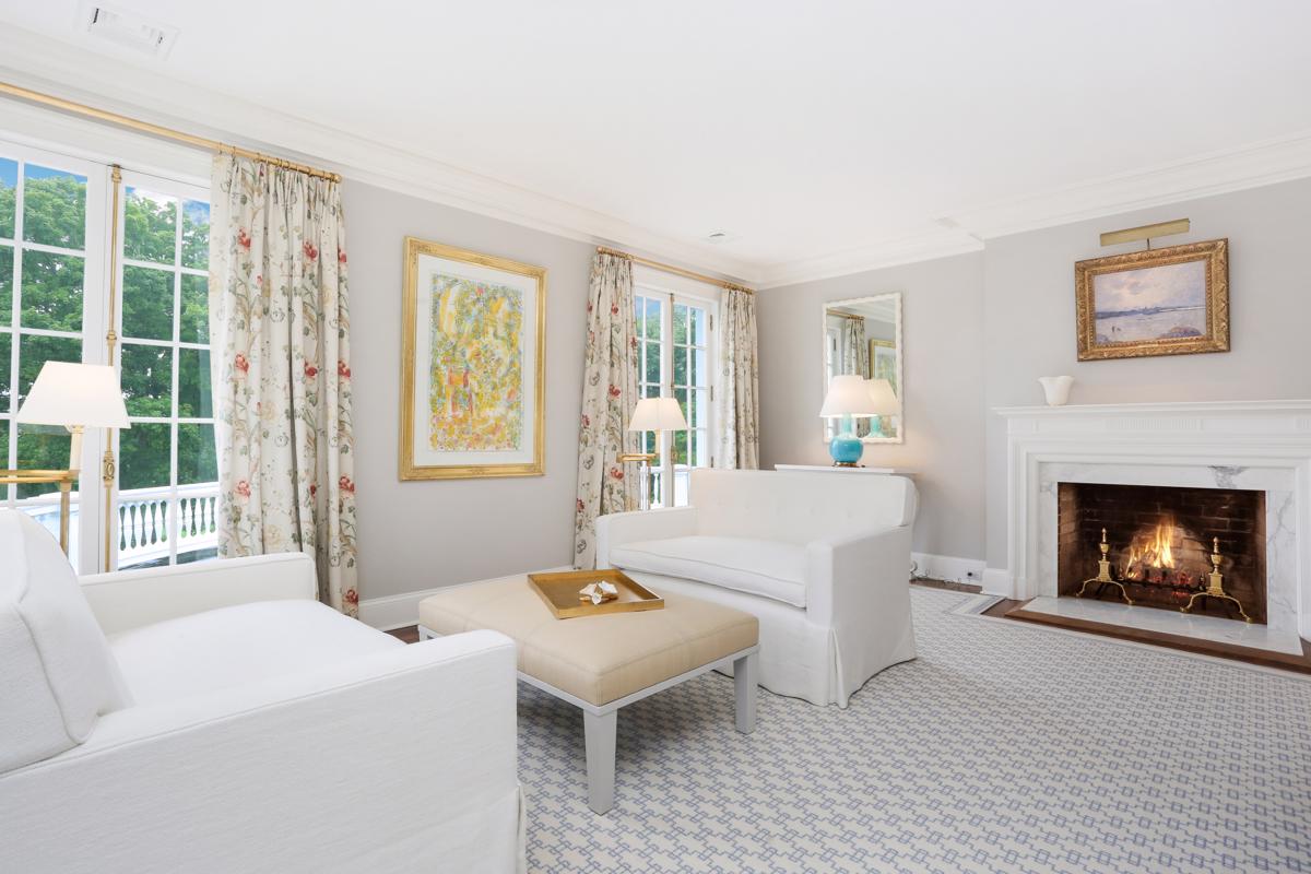 ICONIC FOUR ACRE STANFORD WHITE NEW CANAAN COUNTRY ESTATE Connecticut