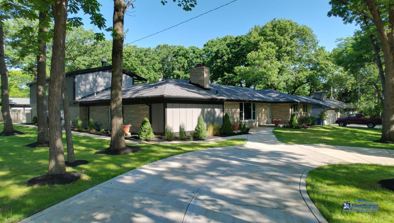 UNIQUE HOME! A MUST SEE!