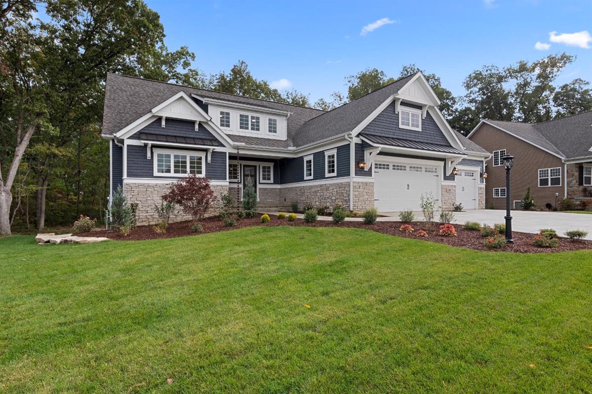 EXCLUSIVE SAGAMOREWOODS SUBDIVISION Indiana Luxury Homes Mansions