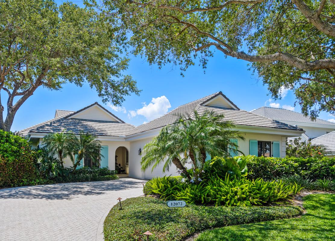 PERFECTION IN JUPITER HILLS
