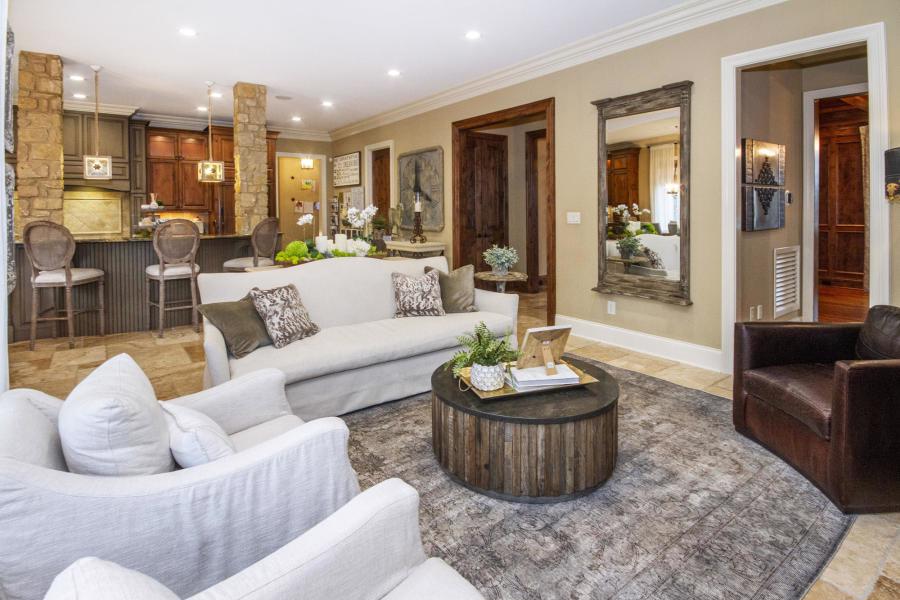 STONE & BRICK ESTATE IN ONE OF FARRAGUT'S MOST PRESTIGIOUS