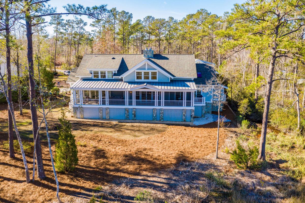 HOME ON A PRIVATE CULDESAC North Carolina Luxury Homes Mansions