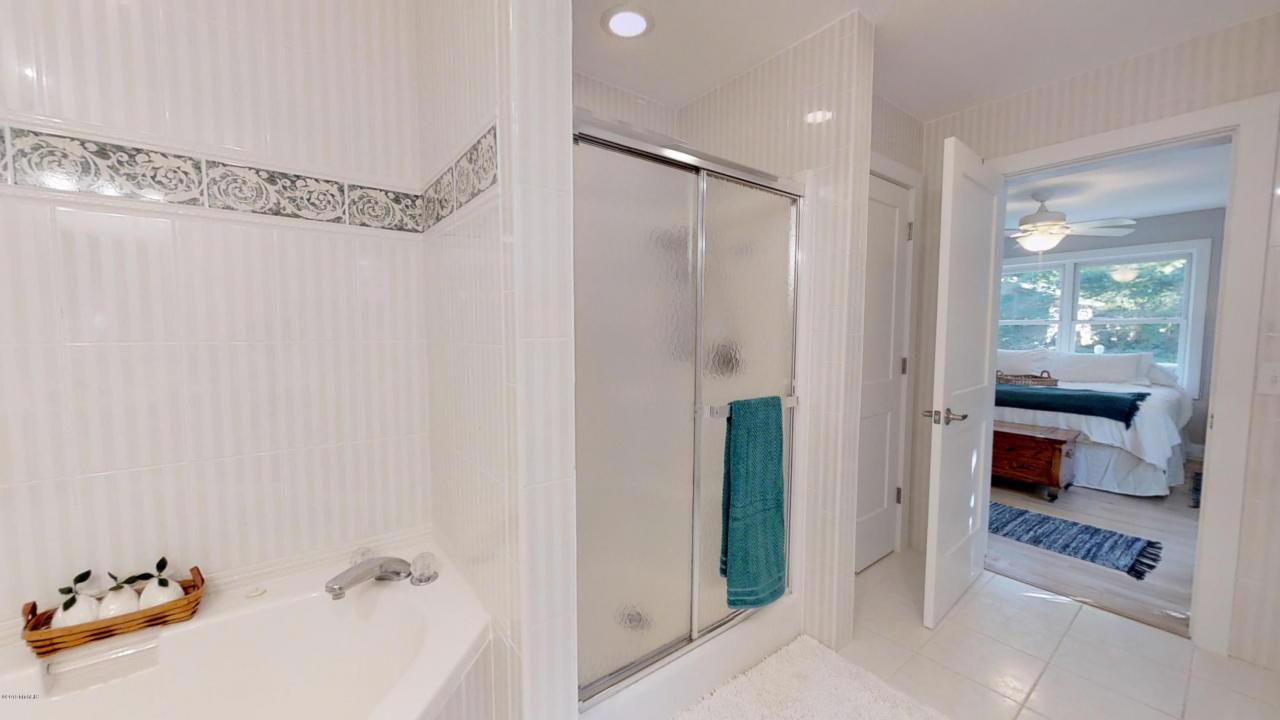 SPECTACULAR MAGICIAN LAKE HOME Michigan Luxury Homes Mansions For