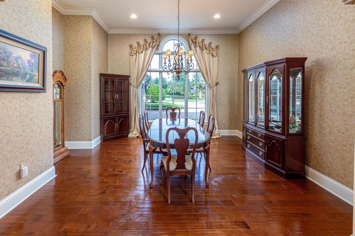 WONDERFUL HOME ON LAKE WHITNEY Florida Luxury Homes Mansions For