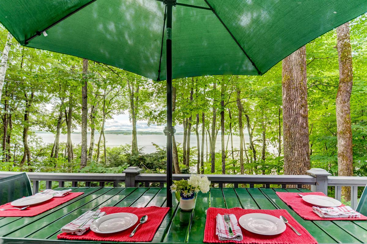 HIDDEN PINES ON SQUAM LAKE New Hampshire Luxury Homes Mansions For
