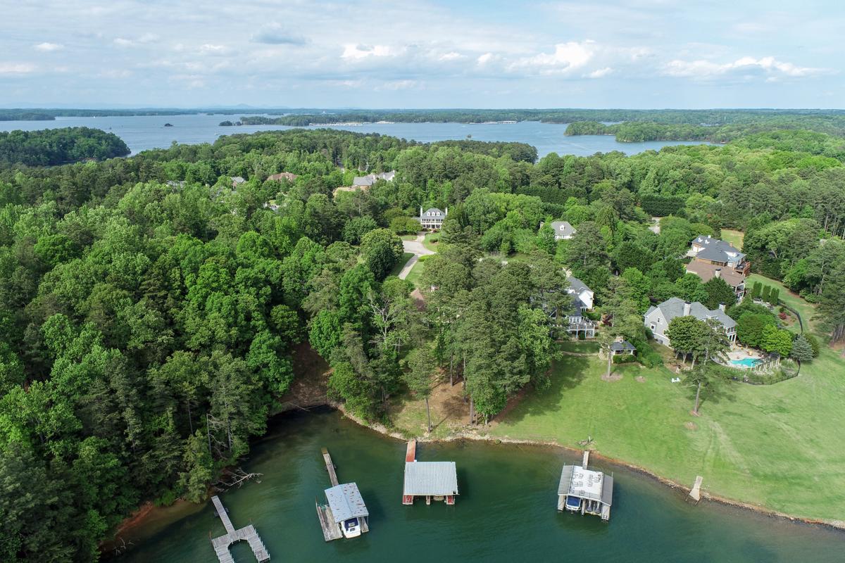 SPECTACULAR VIEWS OF LAKE LANIER Luxury Homes Mansions For