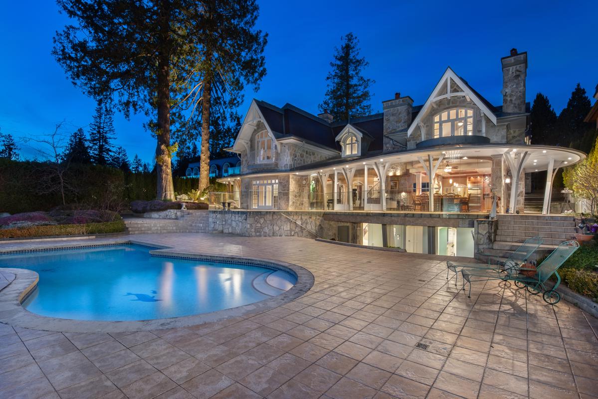 WORLD CLASS WATERFRONT ESTATE IN WHITE ROCK British Columbia Luxury