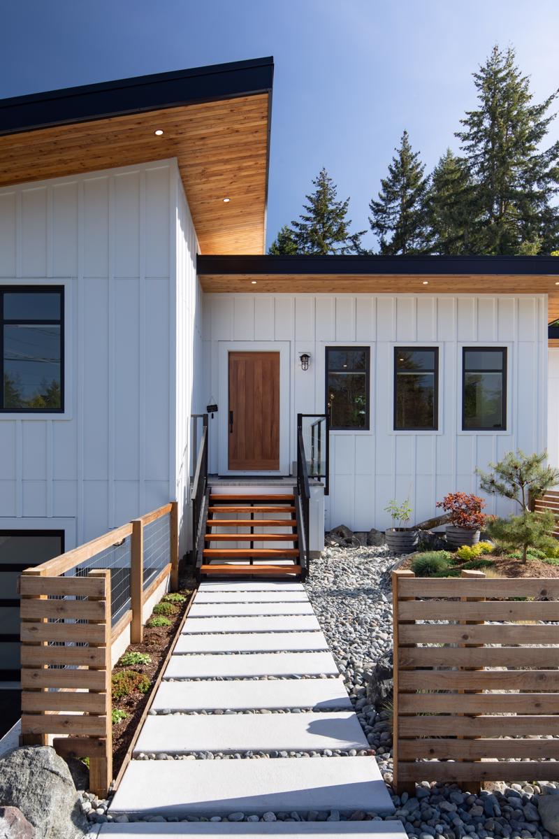 WEST COAST CONTEMPORARY HOME British Columbia Luxury Homes Mansions