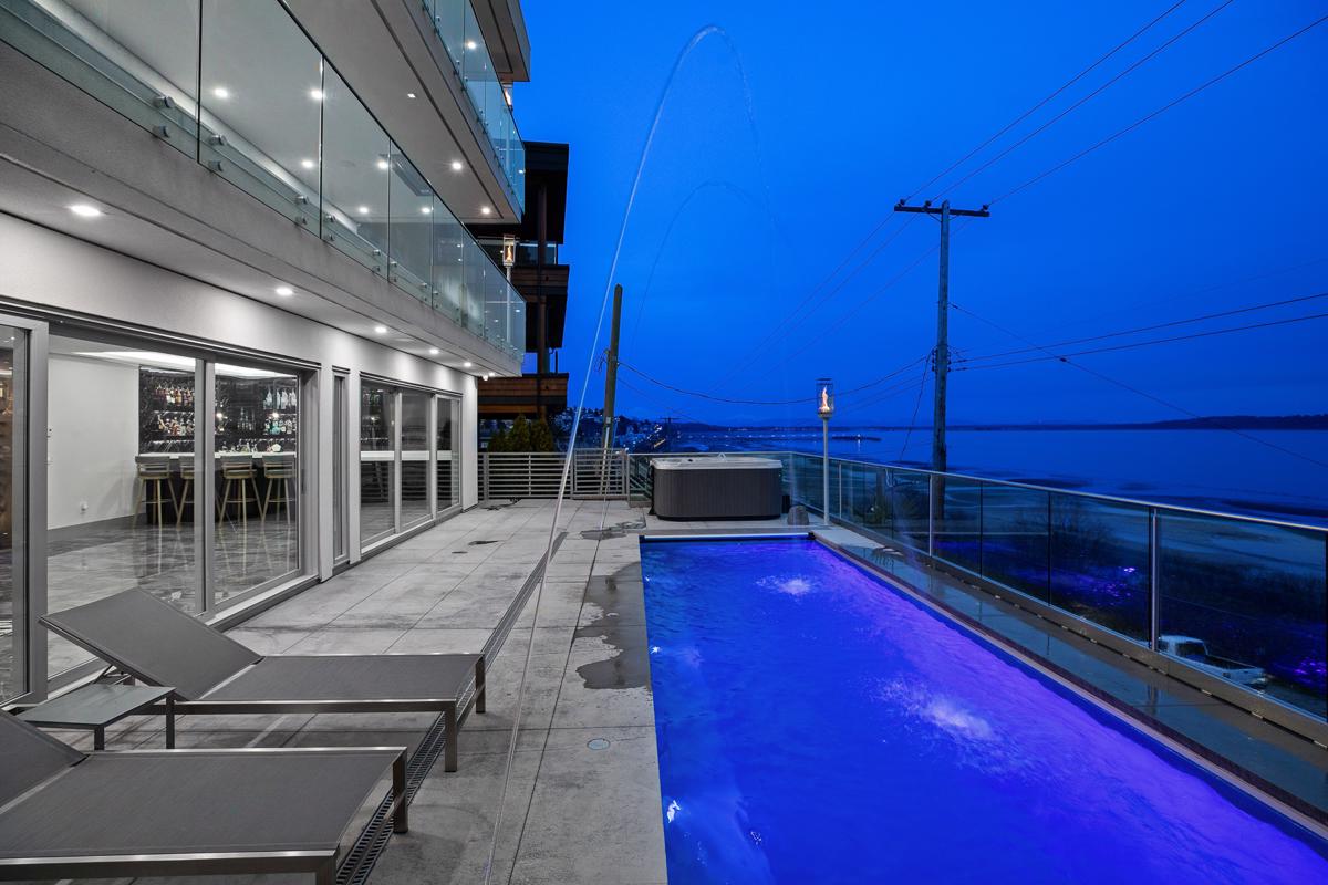 WATERFRONT MODERN MASTERPIECE IN WHITE ROCK British Columbia Luxury