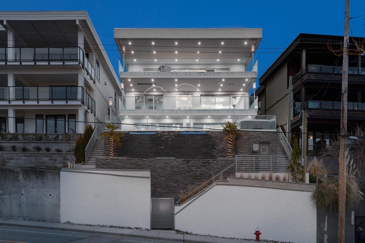 WATERFRONT MODERN MASTERPIECE IN WHITE ROCK British Columbia Luxury