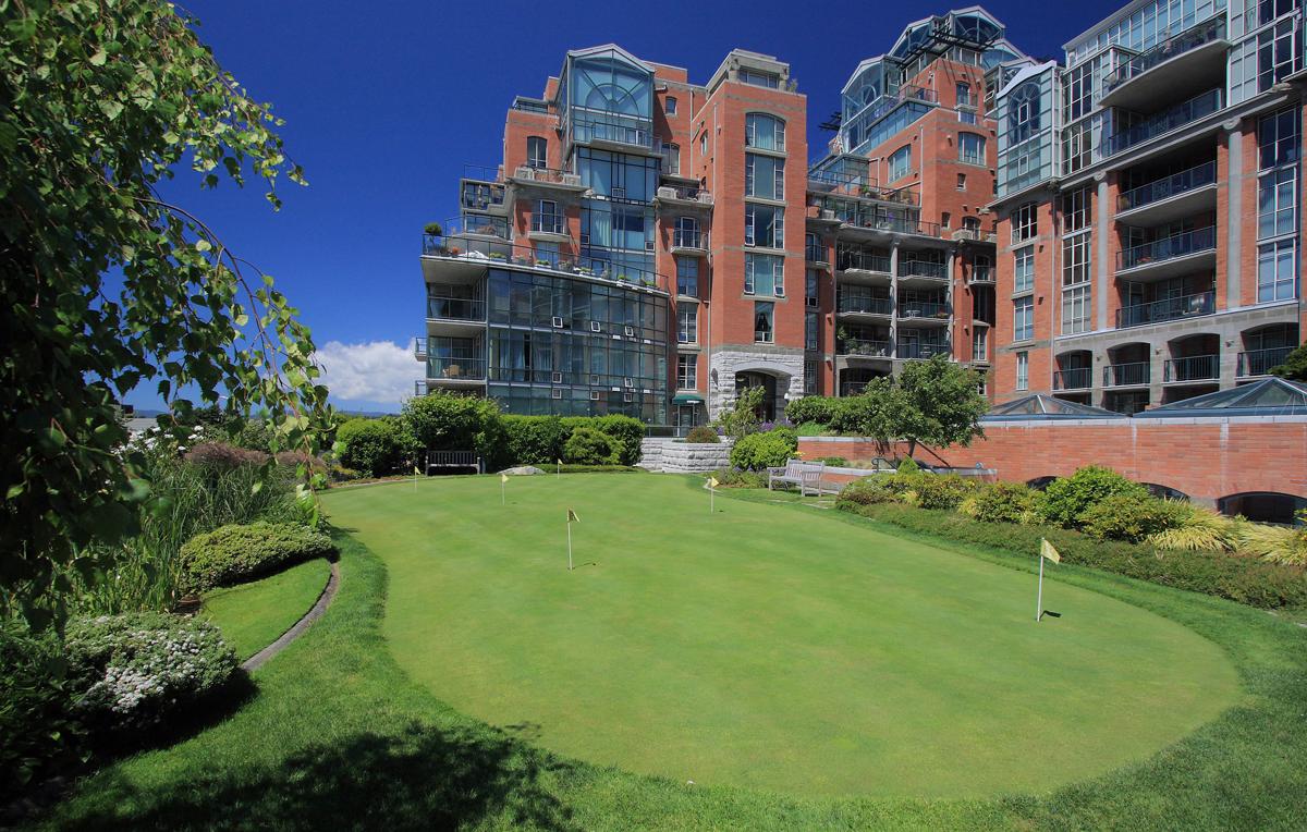 A SANCTUARY IN VICTORIA'S PREMIERE WATERFRONT COMPLEX British