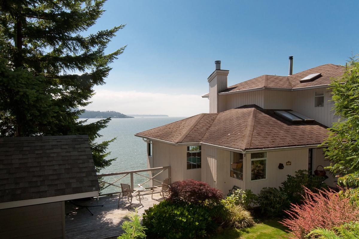 House With Acreage For Sale In Hope Bc at Emile Derrickson blog