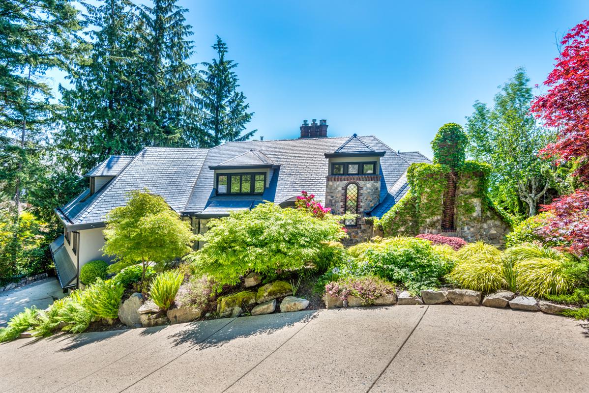 STUNNING LUXURY PROPERTY British Columbia Luxury Homes Mansions For