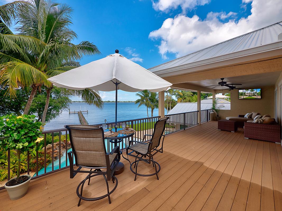 MAGNIFICENT WATERFRONT ESTATE ON THE ST LUCIE RIVER Florida Luxury Homes Mansions For Sale