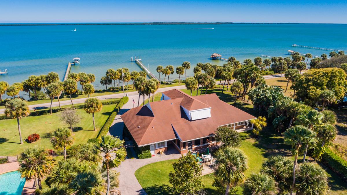 Fort Pierce Luxury Homes and Fort Pierce Luxury Real Estate | Property