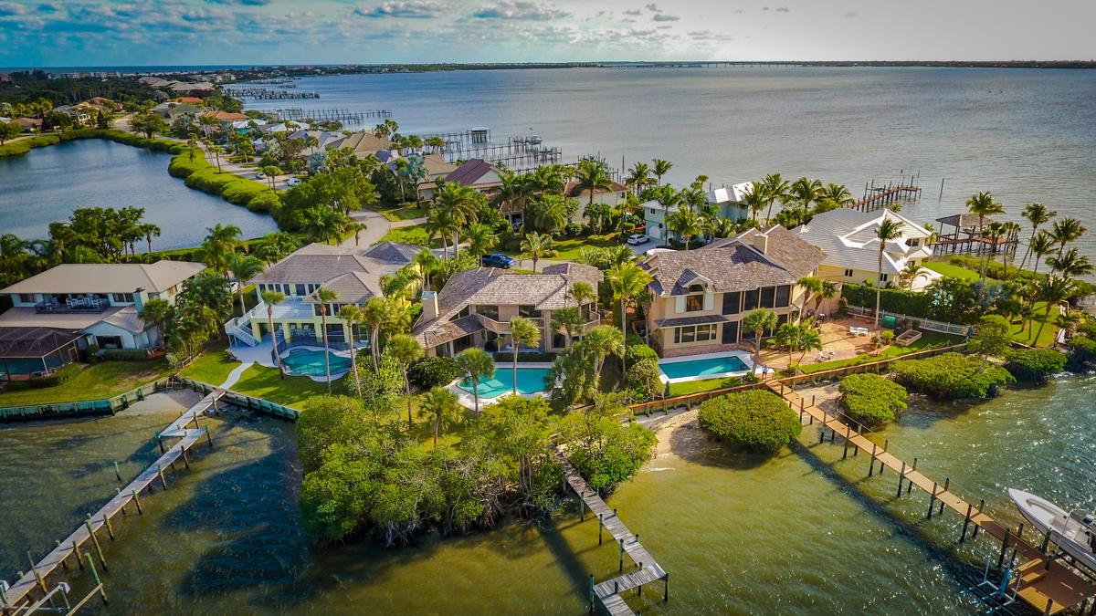 JOE'S POINT WATERFRONT HOME Florida Luxury Homes Mansions For Sale