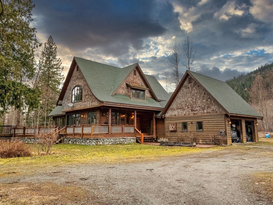 ULTIMATE PRIVACY IN PEMBERTON