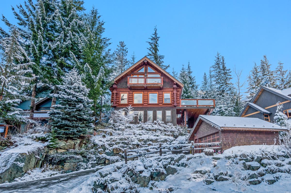 WHISTLER LOG HOME British Columbia Luxury Homes Mansions For Sale