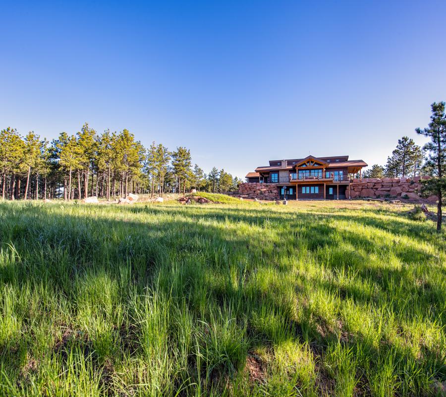 SPECTACULAR MOUNTAIN HOME ON 60 ACRES