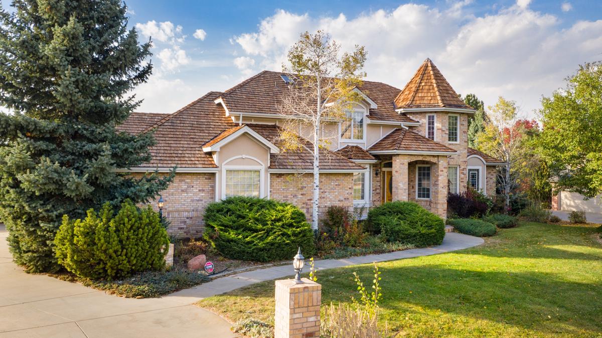 UNIQUE SOMERSET ESTATES OPPORTUNITY